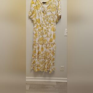 Tiered Floral Print Adrienne Vittadini Maxi Dress NWT
